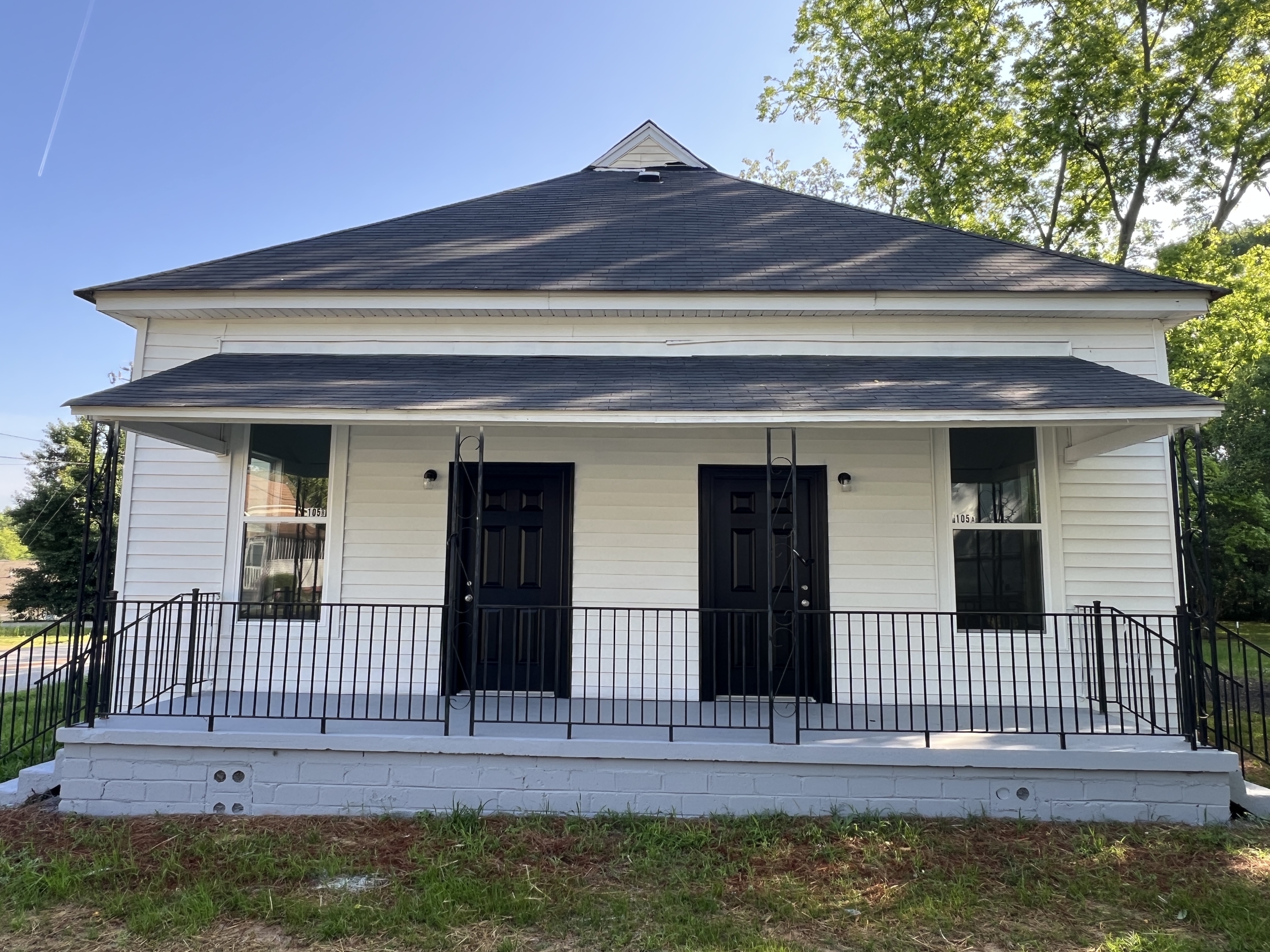 105 School Street - New - B